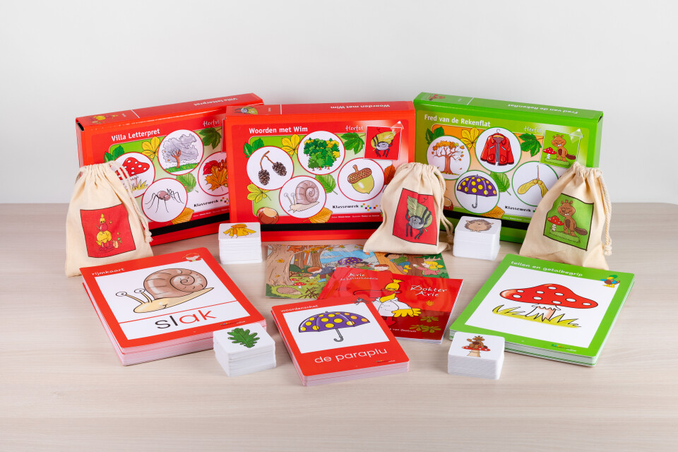 Herfst mappen uitgepakt K4Y 7999